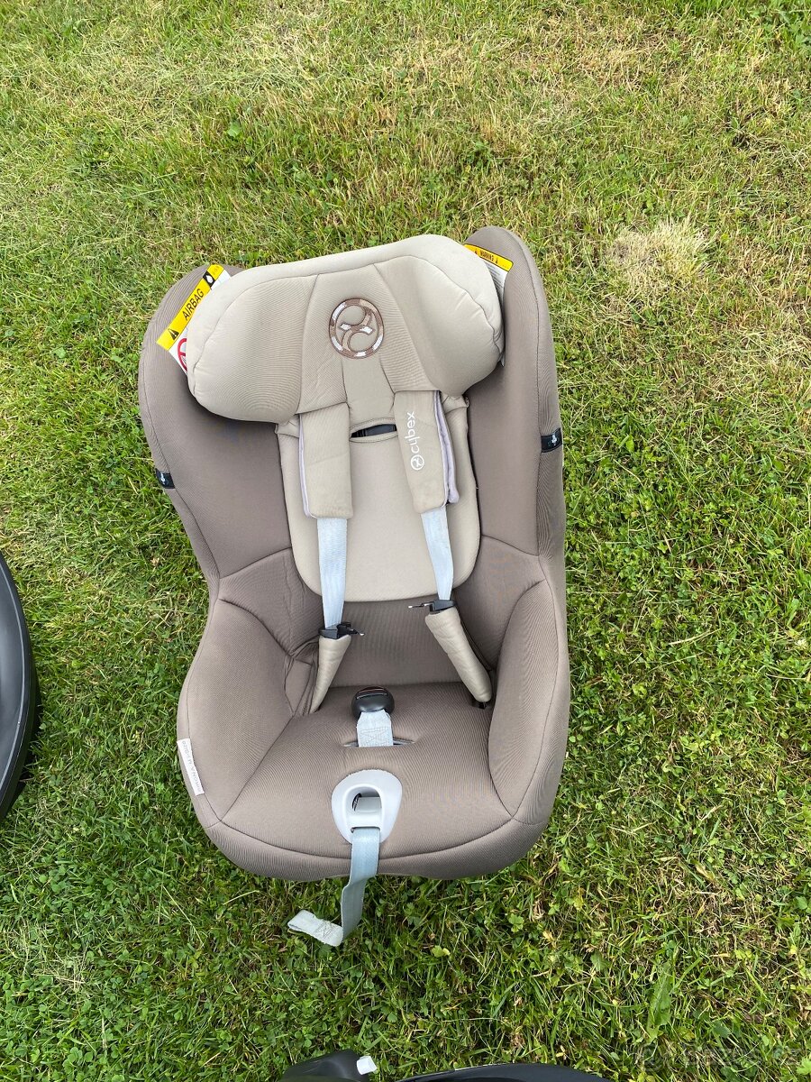 Autosedačka, základna a vajíčko Cybex - 10
