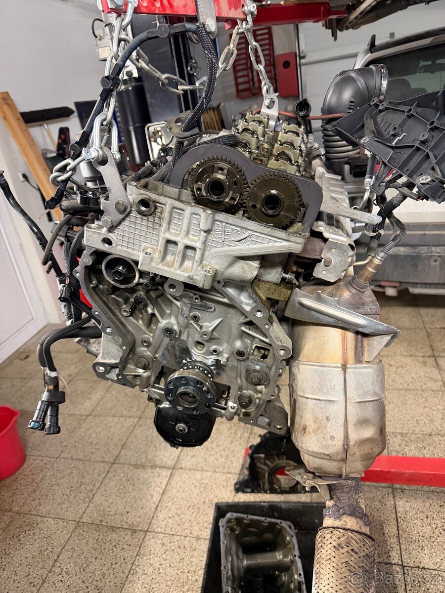 BMW X1 2.0D 130KW Automat - 10