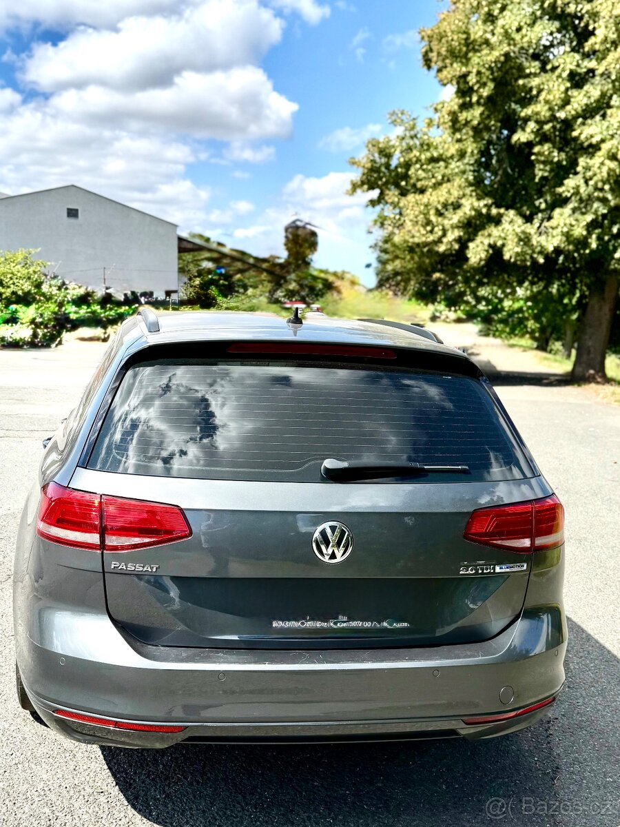 Volkswagen Passat, 2.0TDI 110 KW Manuál 6q 337km Ojeté, 12/2 - 10