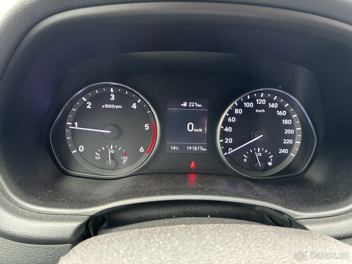 Hyundai i30 WG 1.6CRDi 85kW STYLE NAVI ALU ČR SERVISKA - 10