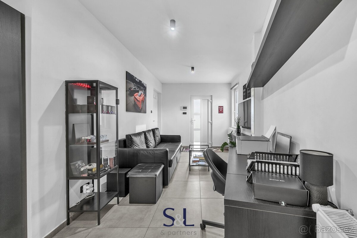 Prodej obchodního prostoru 325 m², Nový Bor, ev.č. 01370 - 10