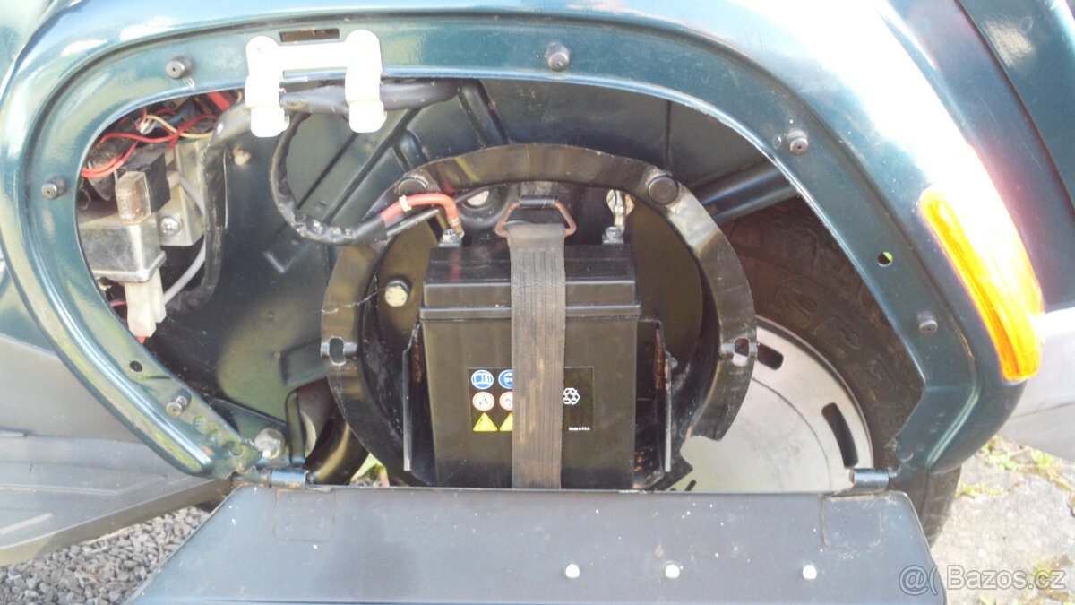 Piaggio Vespa PX 50 N - 10