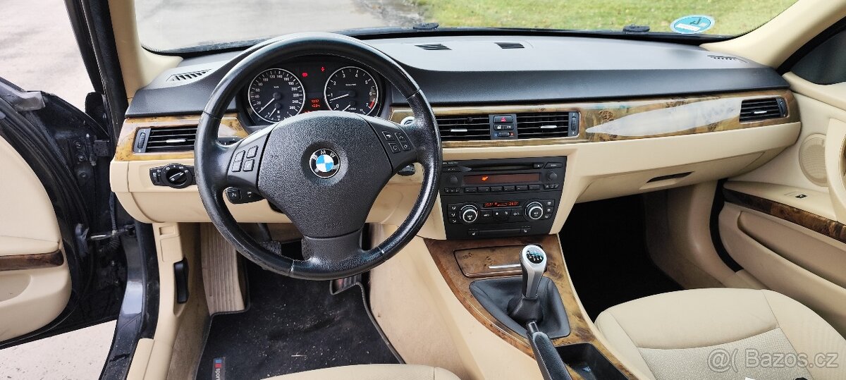 BMW 320i nová STK - 10