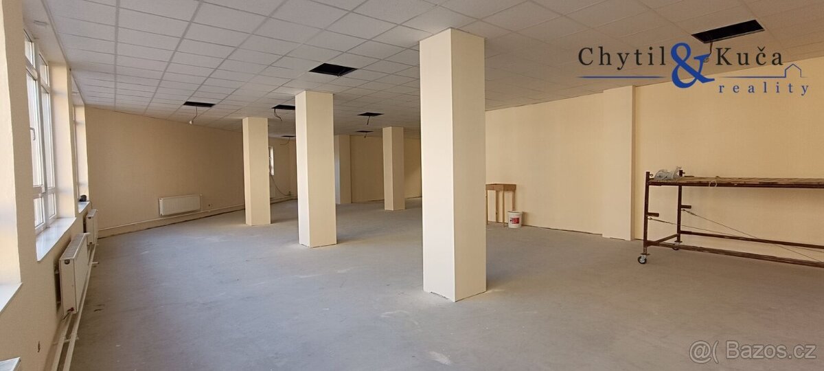 Pronájem obchodních prostor 200 m2 a 60 m2, Čechova, Přerov - 10
