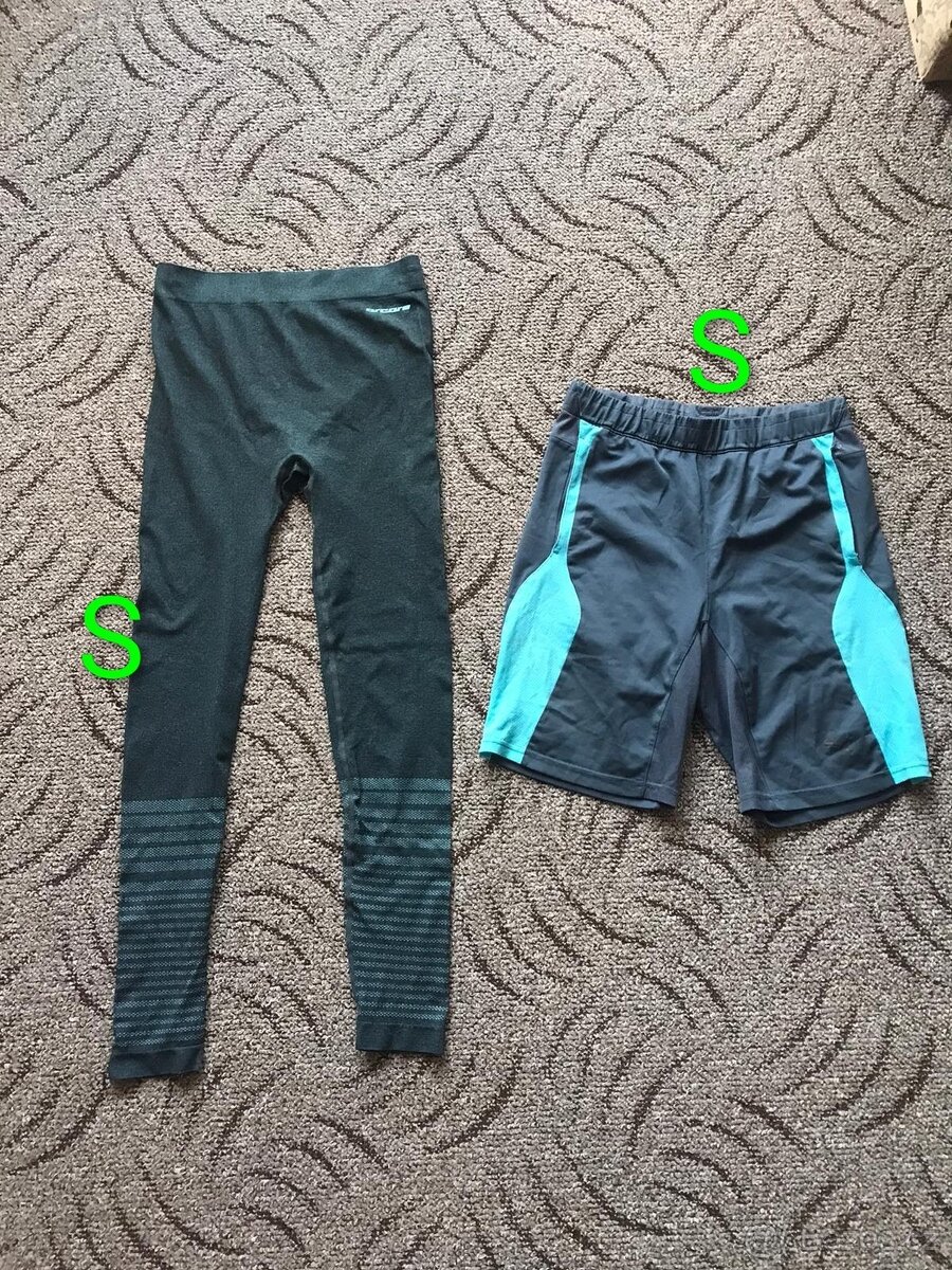 TRÍČKA ,TÍLKA A JINÉ 10KČ/KUS - 10