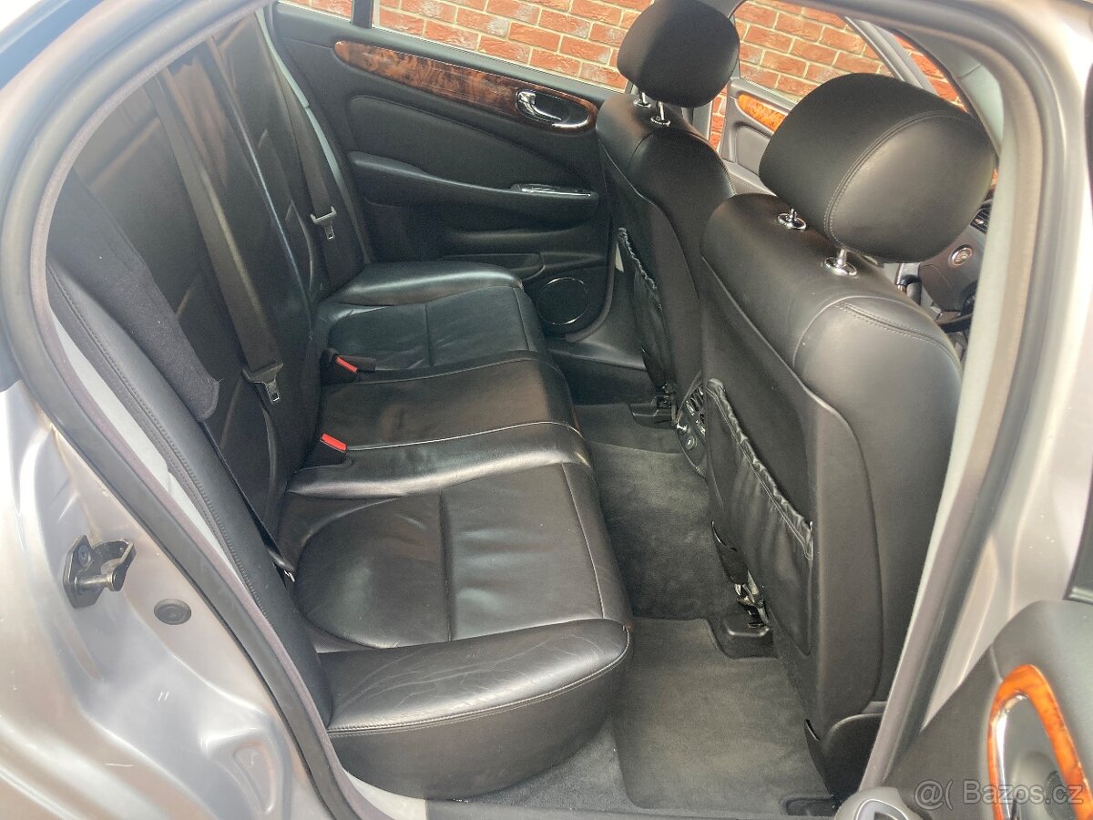 Jaguar Xj8 4.2 219kw r.v-2005 - 10