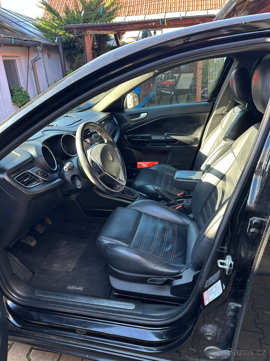 Alfa Romeo Giulietta 1.4TB - 10