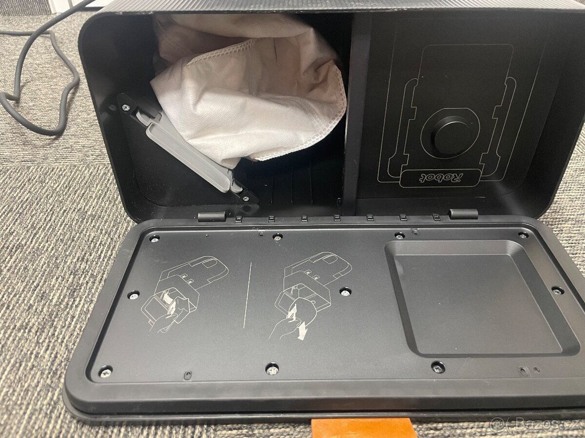 iRobot Roomba Combo j7+ - 10