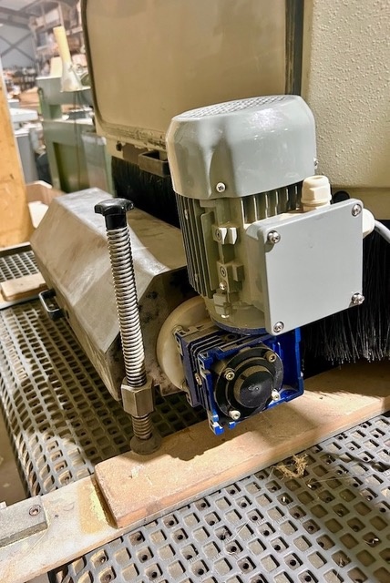 Kartáčovací stroj CB Vera 1300 Flader - 10