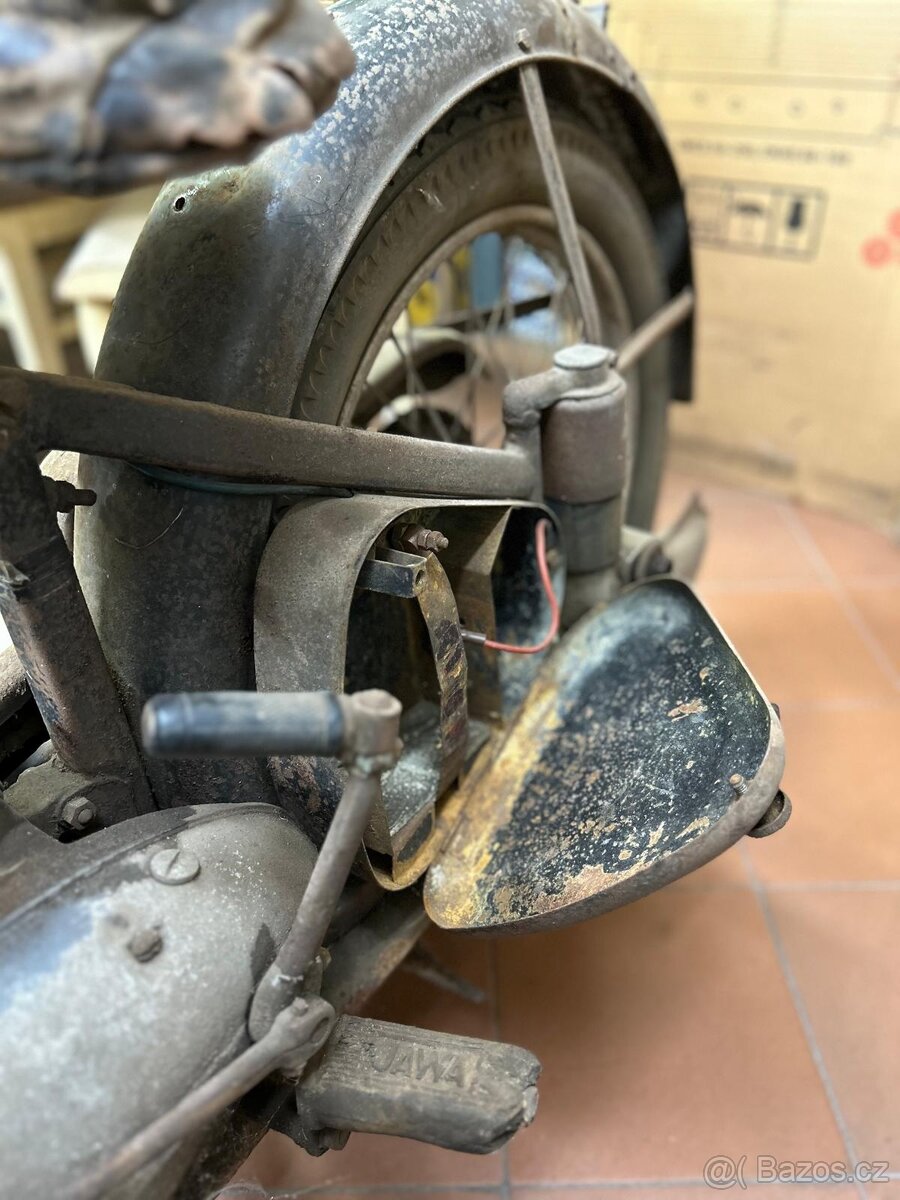 Prodám Jawa Perák r.v.1949 - 10