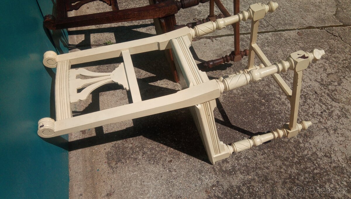 Stará dřevěná židle 2ks. - 10