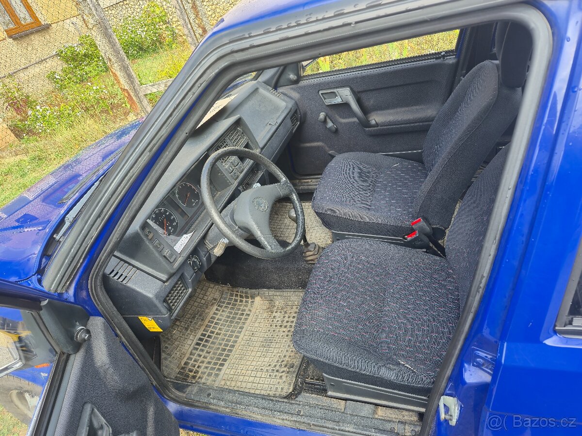 Škoda Favorit 136 Lx - 10