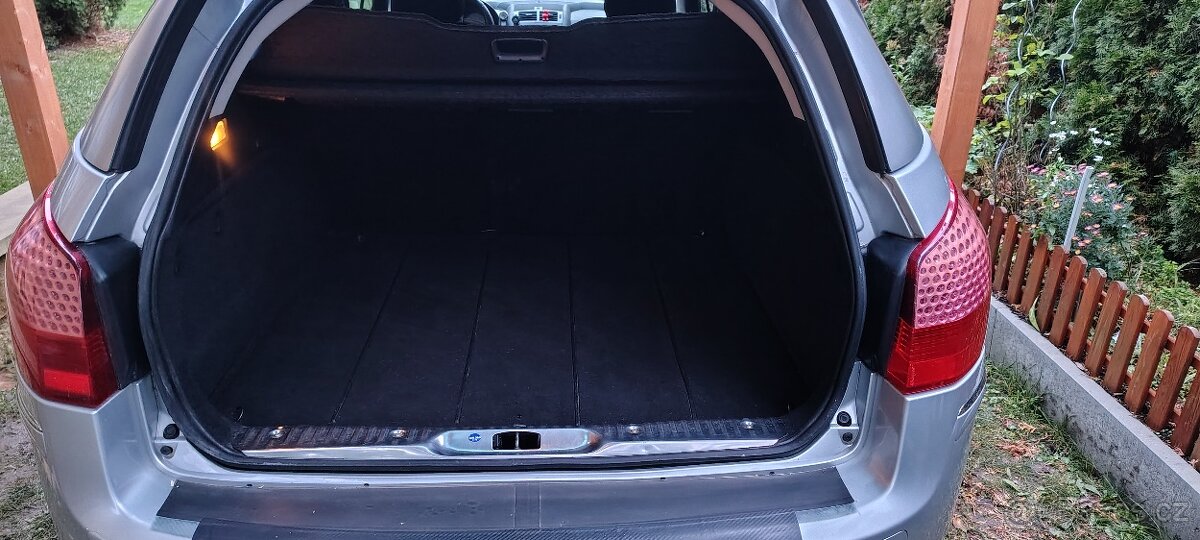 Peugeot 407 SW 2.0 HDI nafta - 10