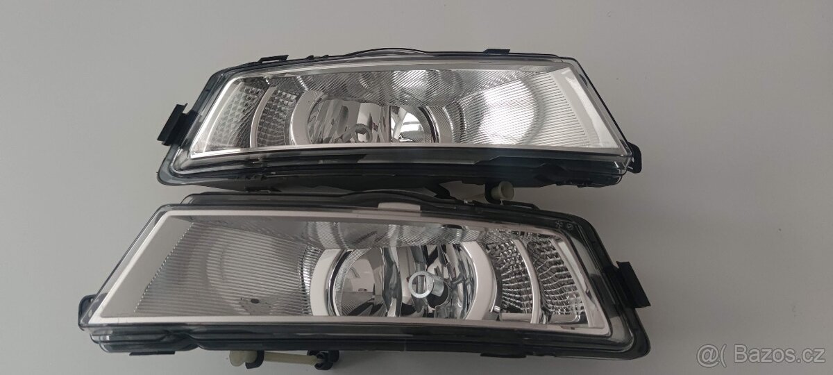 Škoda Rapid 5JA mlhovka prava led denní svíceni - 10