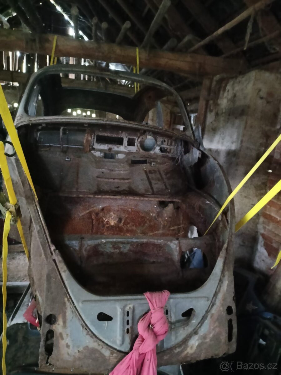 Vw brouk kastle dědek - 10