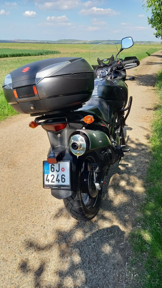 Suzuki DL 650 V-Strom, rok 2006, 49kW - 10