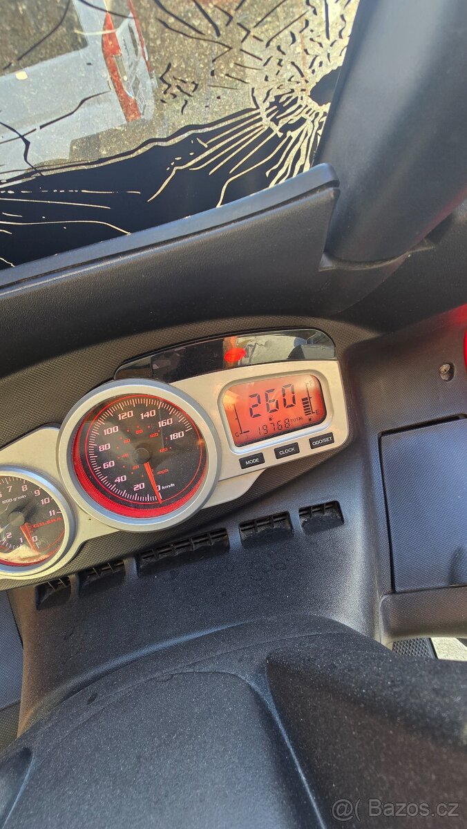 Gilera Nexus 300 - 10