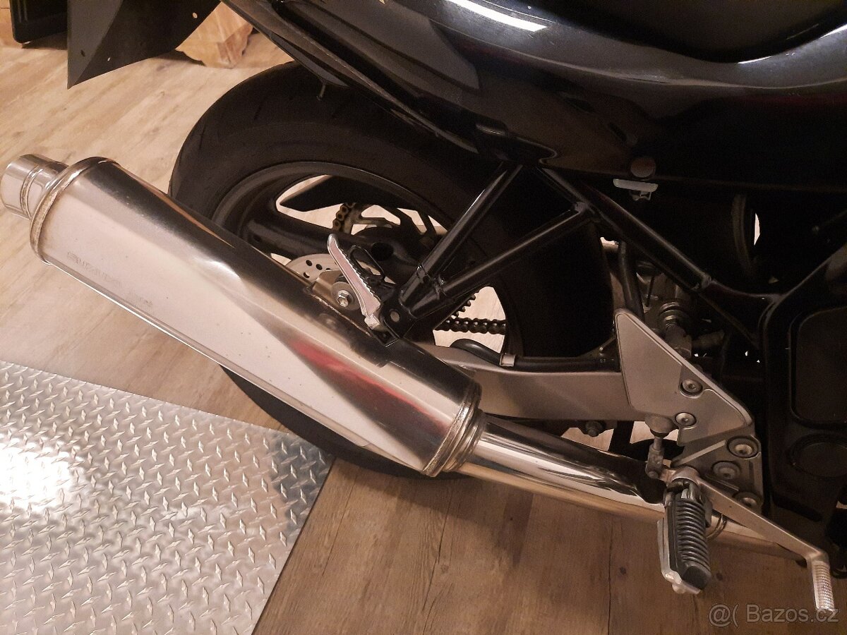 Suzuki Bandit S 600 - 10