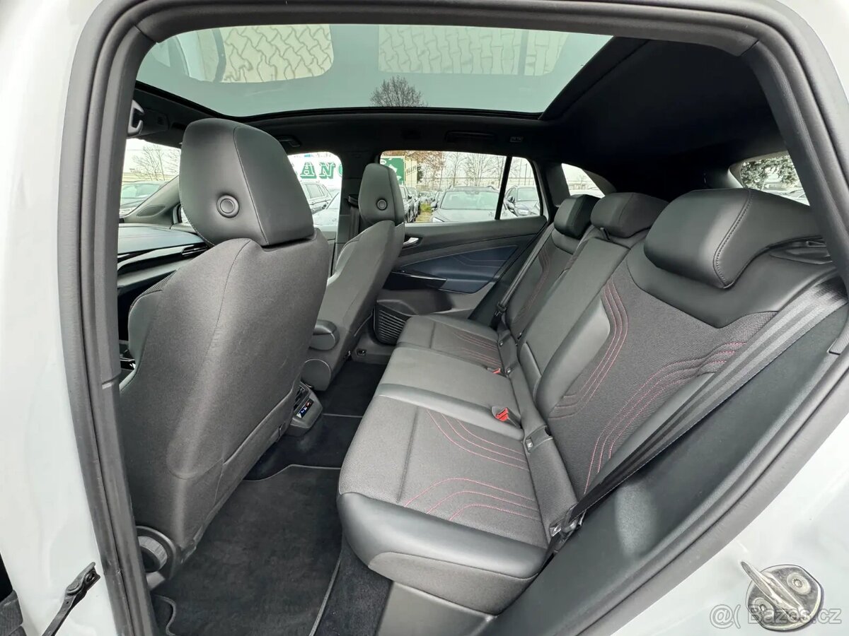 VW ID.4 GTX 220kw 4motion/matrix/panorama/360°kam/tažné - 10