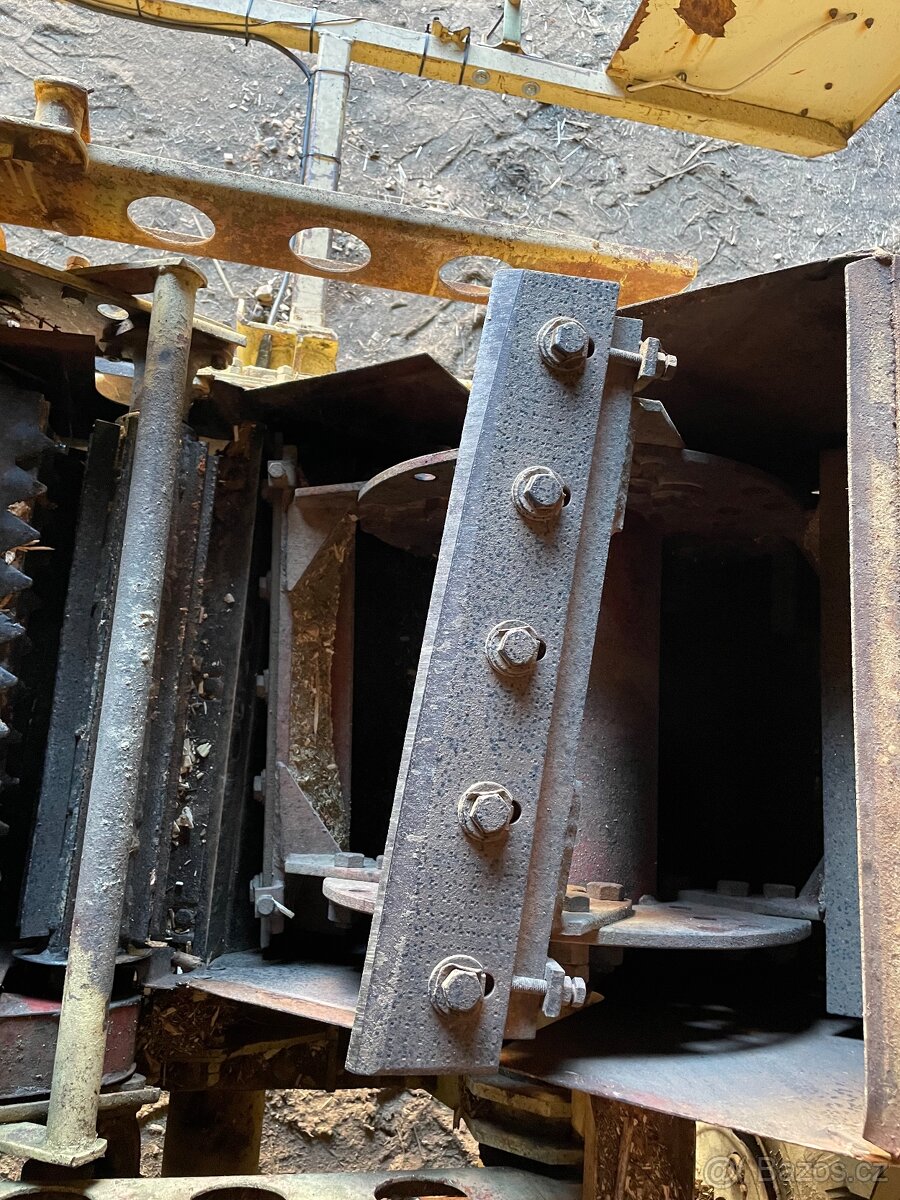 Prodám Štěpkovač - 10