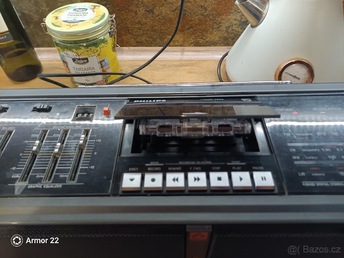 Philips D8349 Cu-Booster Boombox - 10