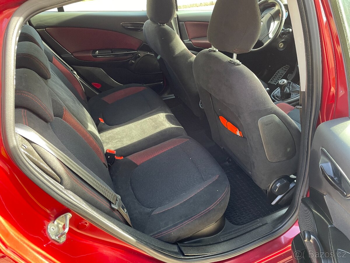 Fiat Bravo 1,4i 16V Sport - facelift - ČR - servis - 2012 - 10