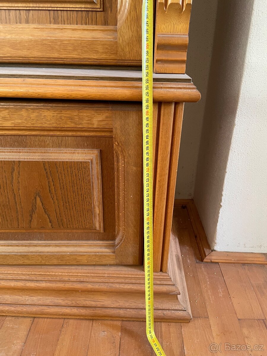 Obývací stěna / dvířka - 10