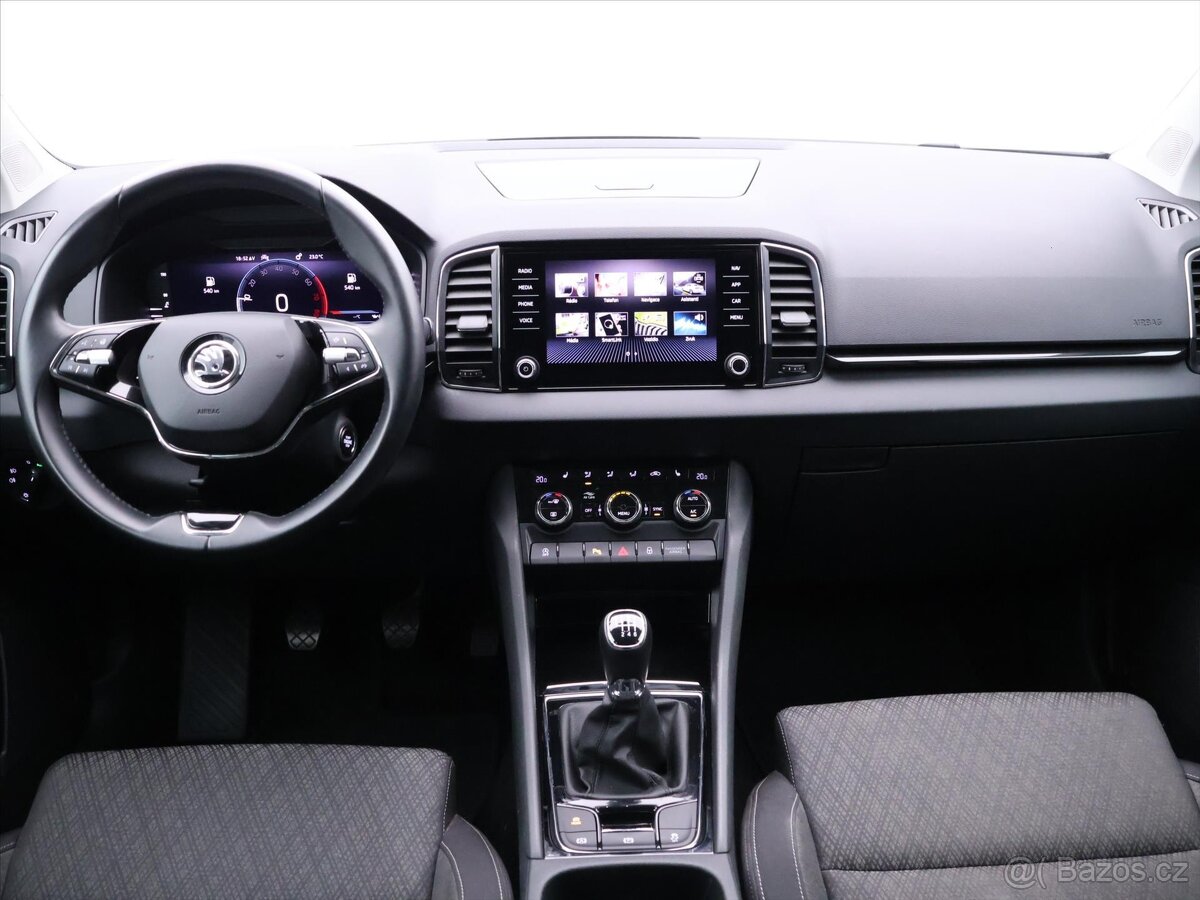 Škoda Karoq 1,5 TSI 110kW CZ Style DPH (2022) - 10