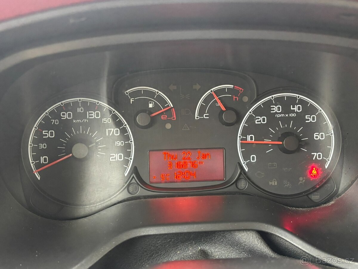 FIAT DOBLO PANORAMA 1,6 JTD, 7 MÍST - 10