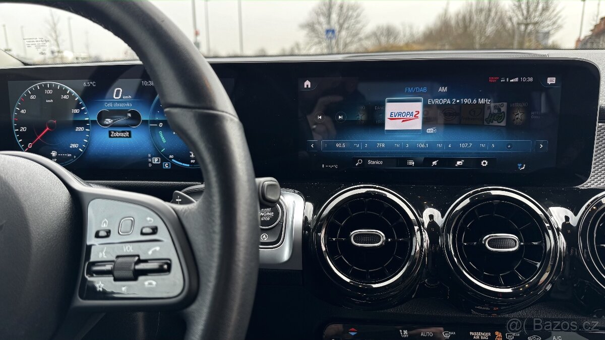 Mercedes-Benz GLB, 180d, 2020 r.v., Kamera Tažne nehavar. - 10