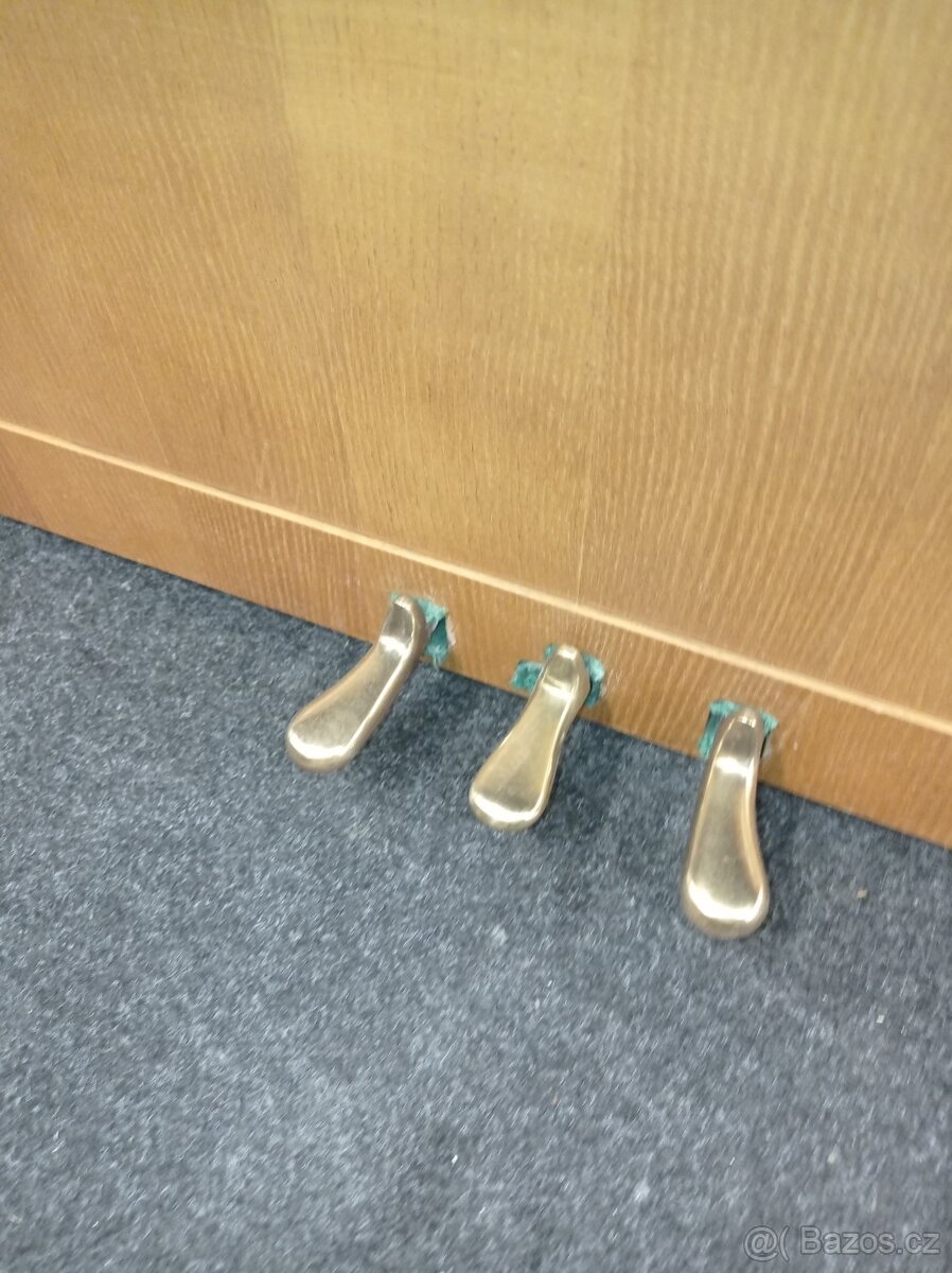 Piano, pianino, klavír Petrof - 10