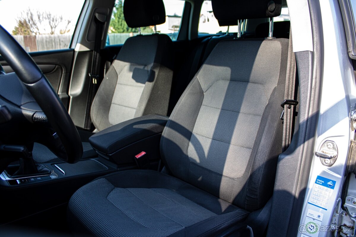 Volkswagen Passat 2012 - 10