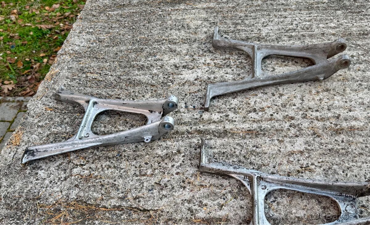 Jawa 250 350 sport, calif, ČZ - stojany 19 kola - 10