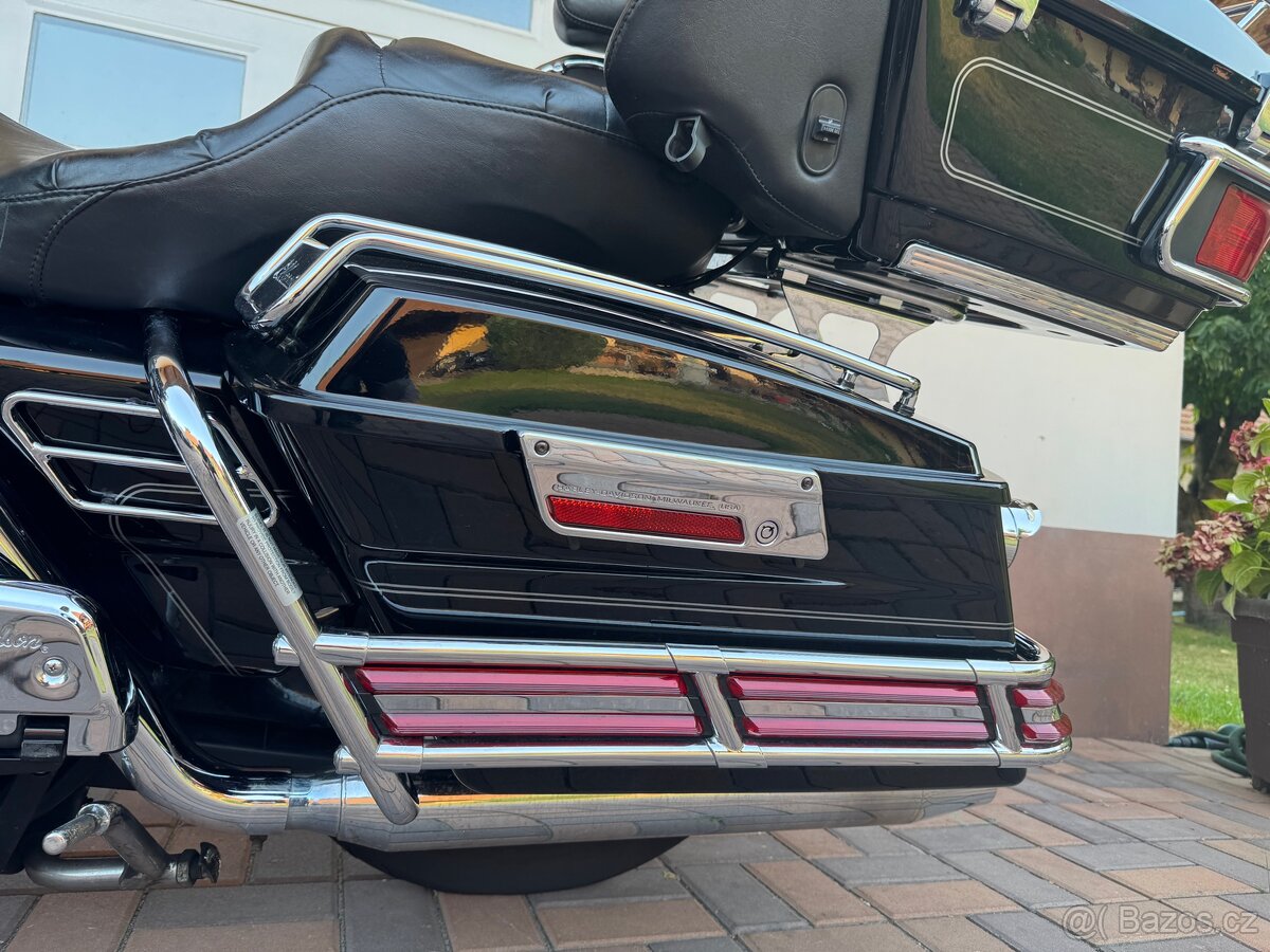 Harley Davidson Electra Glide Ultra - 10