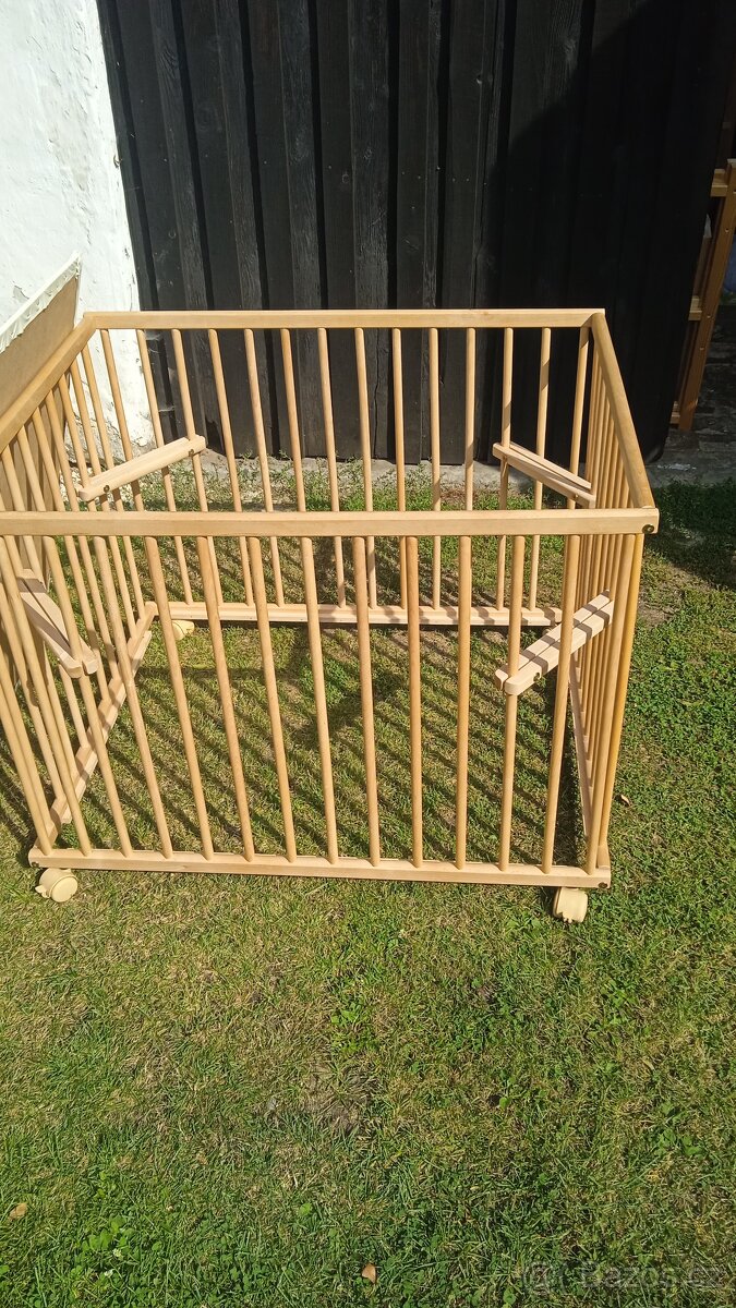 Postýlka, ohrádka - 10