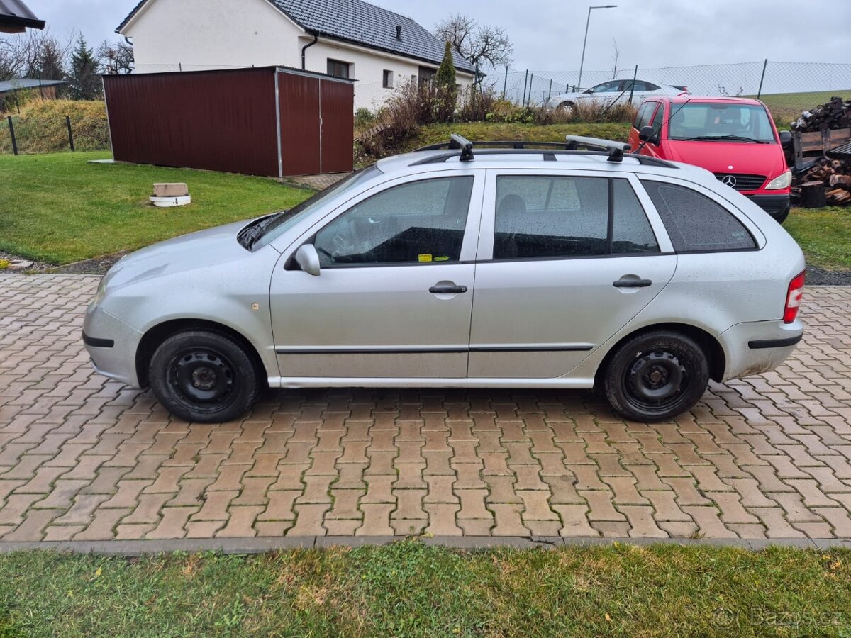 Prodám Škoda Fabia kombi facelift elegance 1.4 55kw - 10