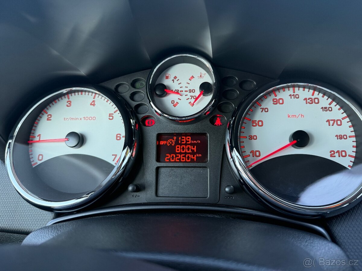 Peugeot 207 SW kombi 1,4i 70kW r.v.2011 Serviska - 10