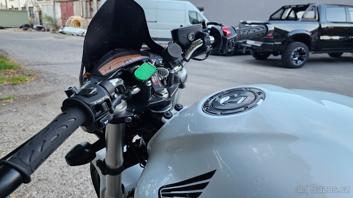 Honda Hornet CB600F (21 000Km) r.v. 2011 - 10