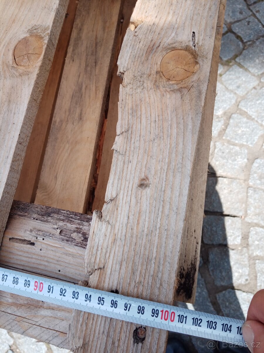 ´Dřevěné palety 100x 100 x 13 cm - 10