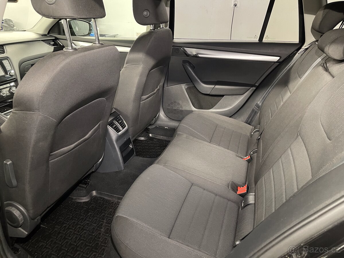 Octavia 2014 1.6 TDI 77 KW - 10