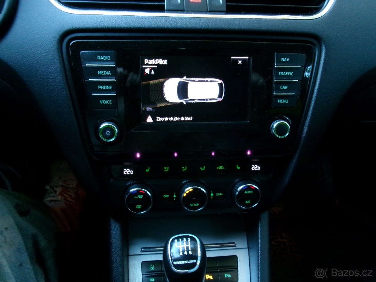 Škoda Octavia III combi Tdi 81kW TOP EXCELENT GREENLINE - 10