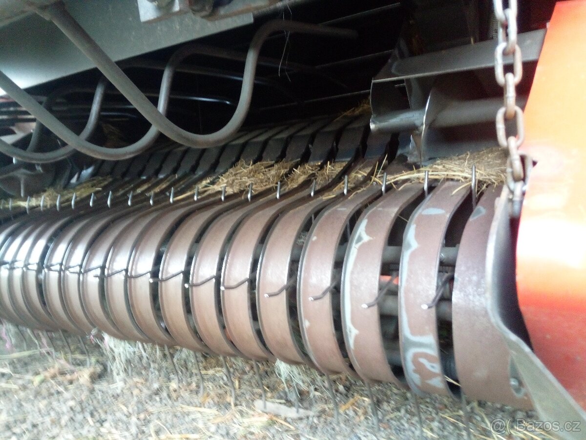 lis na kulaté balíky ursus z 543 - 10