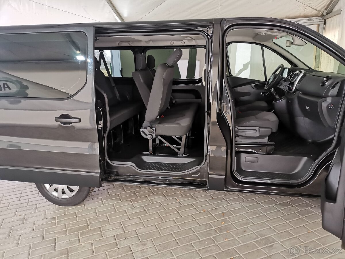 R. Trafic 2.0 Dci, 107KW, 8míst, LED, BT, Kamera, ZÁRUKA - 10