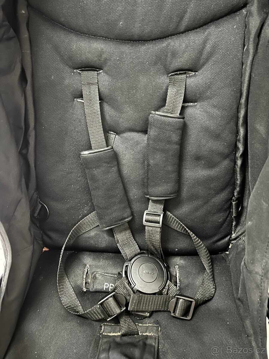 Kočárek Hauck Rapid 3R – super stav - 10