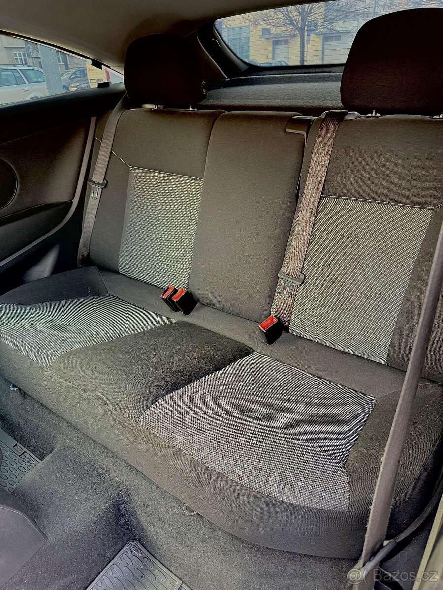 Opel Astra H GTC 1.6 - 10