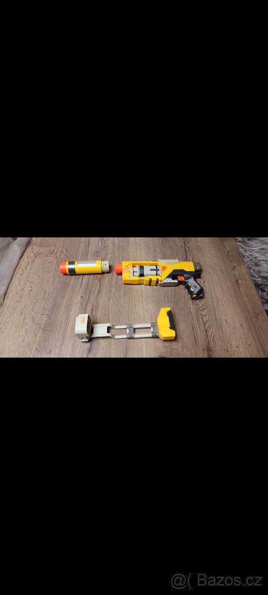 Velká sada NERF zbraní různé modely - 10