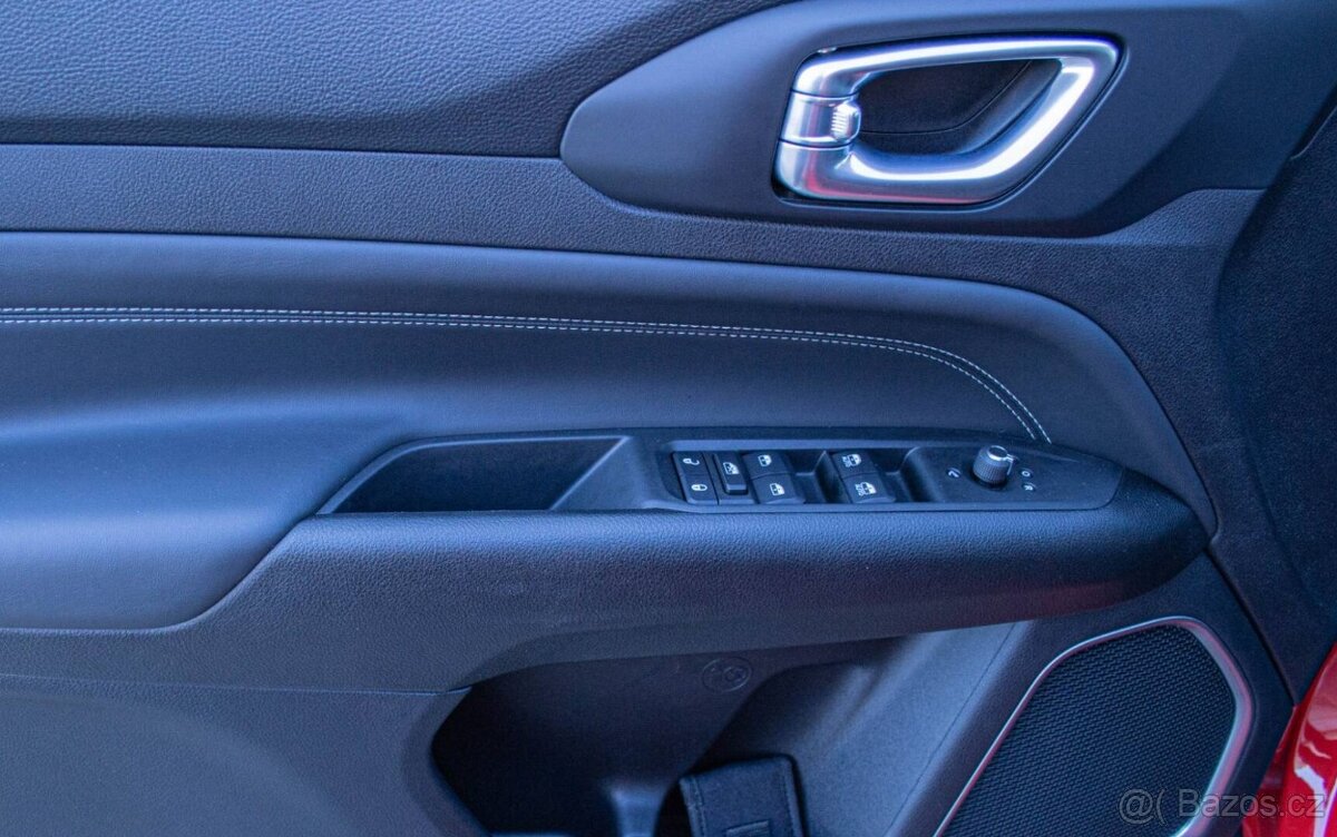 Jeep Compass 1.3 GSE Night Eagle - 10