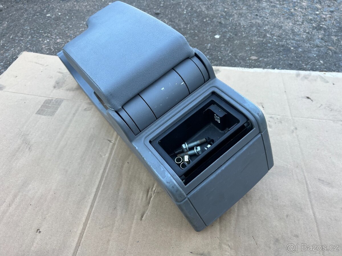 BMW 3er E46 loketní opěrka GRAU + nápojový set - 10