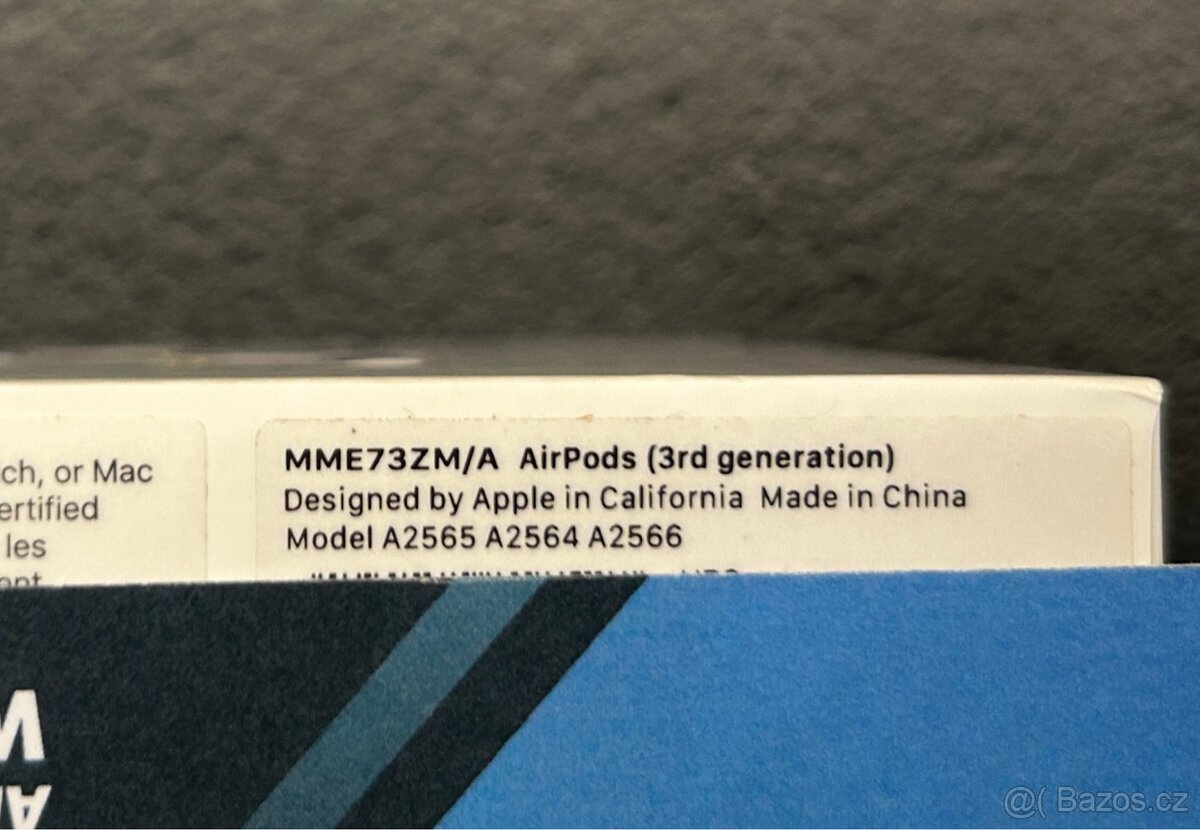AirPods 3 + příslušenství - 10