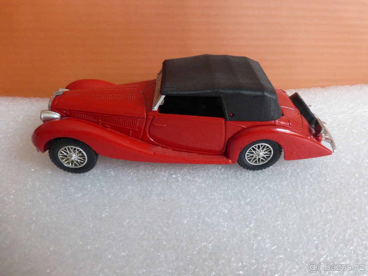 modely aut 1:43 7. - 10